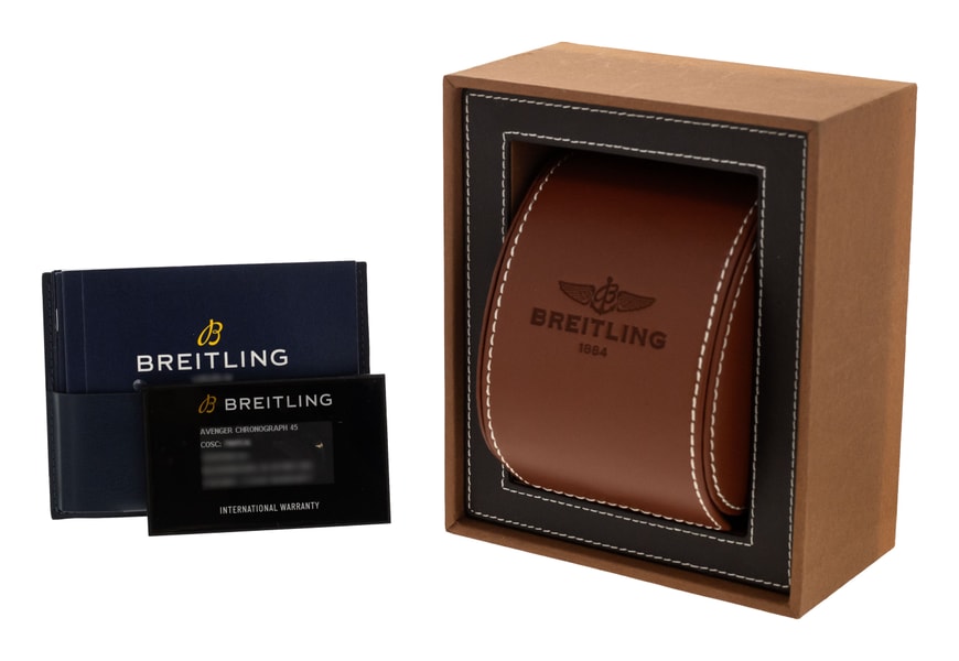 Breitling Avenger Chronograph 45 A13317
